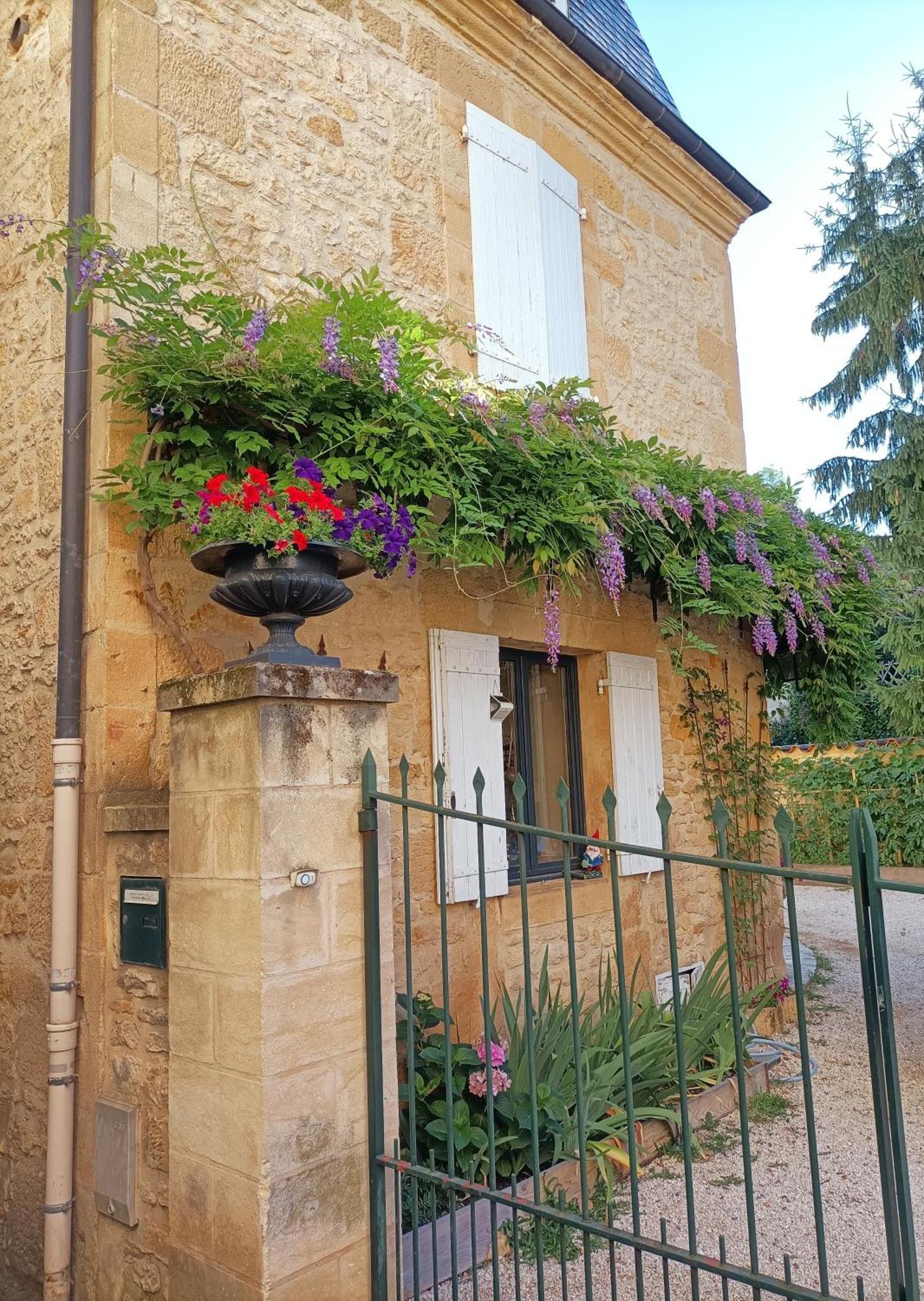 Les Chambres D'Hotes Chez Alisa Et Daniel Sarlat-la-Caneda Εξωτερικό φωτογραφία